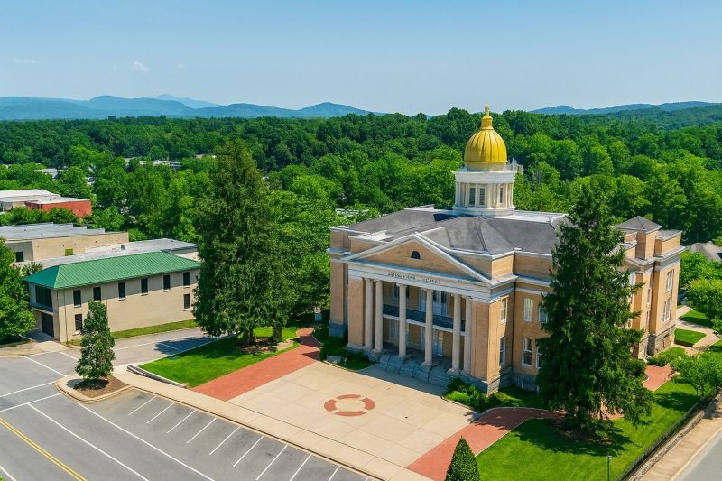 Best Siding Replacement pros in Hillsborough, NC